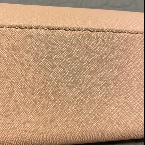 ♠️ Kate Spade ♠️ Mini Crossbody purse - Picture 8 of 8